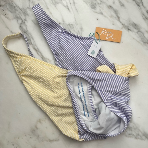 Kona Sol One-piece swimsuit Sz S NWT - Picture 3 of 4